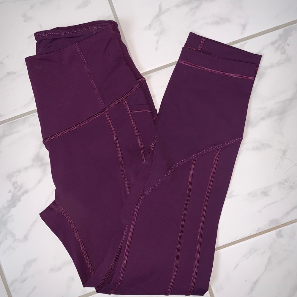 Lululemon purple crop leggings